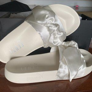 Puma x FENTY Rihanna Bow Slides